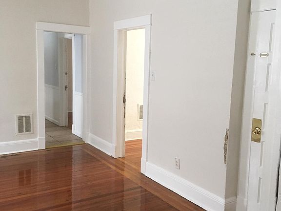 4th image of 310 Ontario St #2