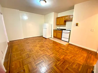 Rented by Lang Realty LLC