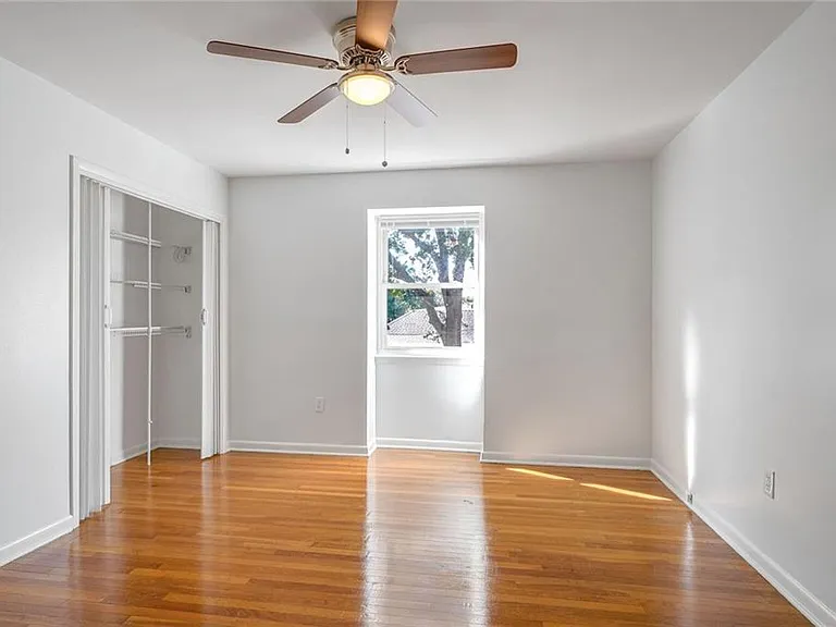 2741 Chelsea Dr — Photo 12