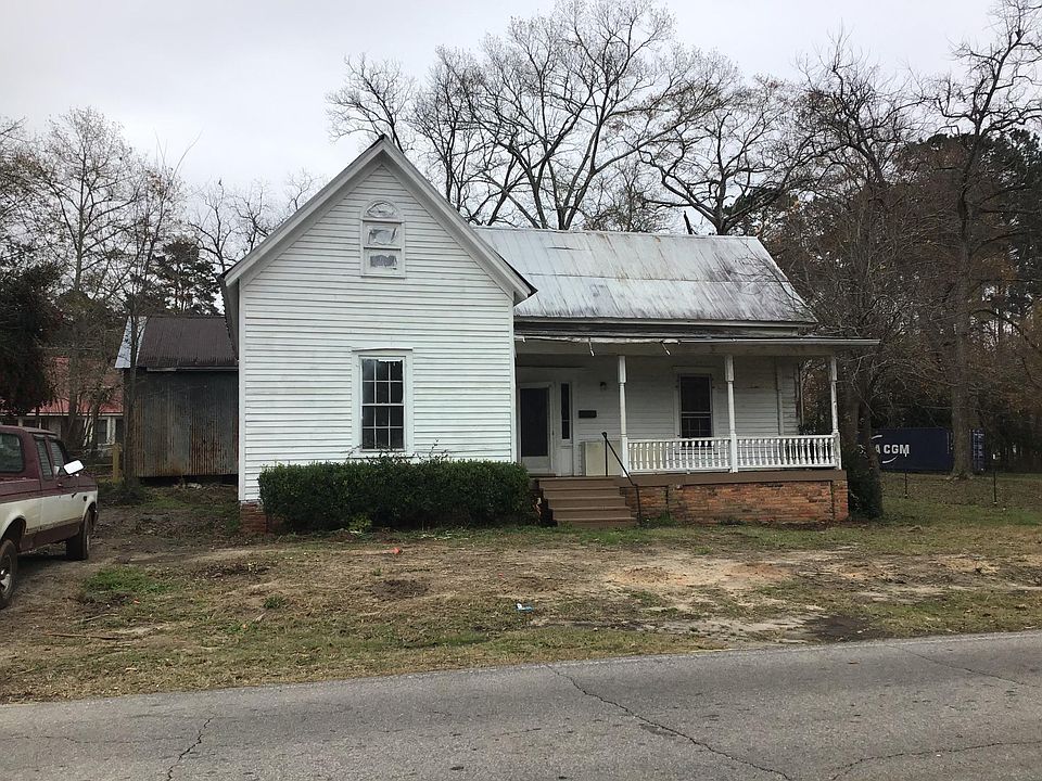 1st image of 1010 Church St House 1