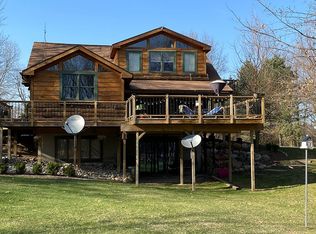 11433 W Allen Rd, Webberville, MI 48892