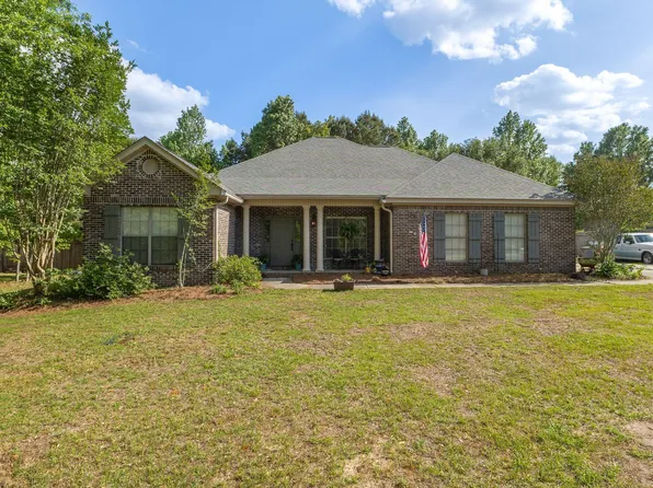 36 Pleasant Hl, Sumrall, MS 39482