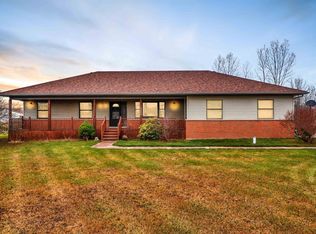 1360 Palms Rd, Columbus, MI 48063