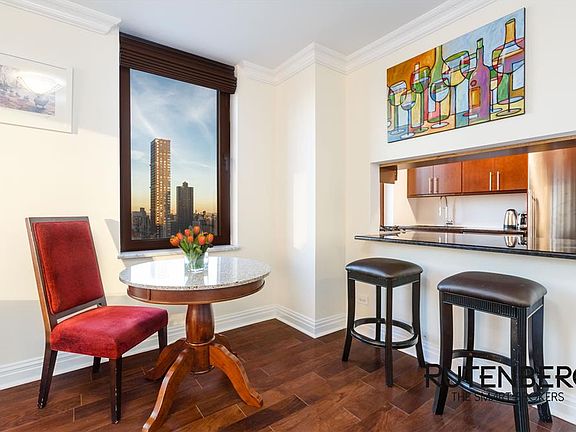 5th image of 200 E 89th St APT 17F