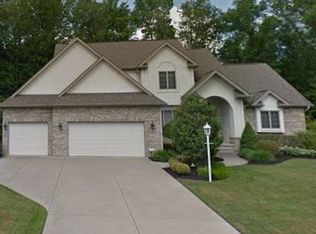 2516 Forest Springs Dr SE, Warren, OH 44484