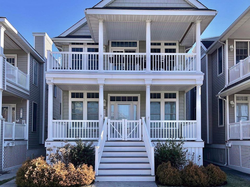 1st image of 1751 Haven Ave #2