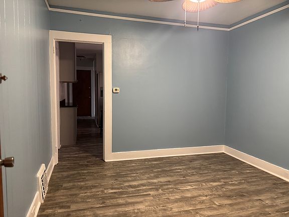 3rd image of 94 Balsam Ave #1