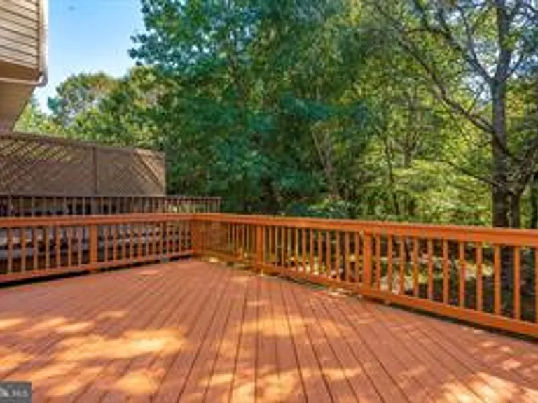 13118 Shamrock Glen Dr — Photo 35
