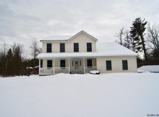 12 Wakeman Rd, Ballston Lake, NY 12019