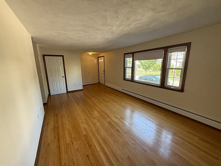30 Woodleigh Rd #30 — Photo 3
