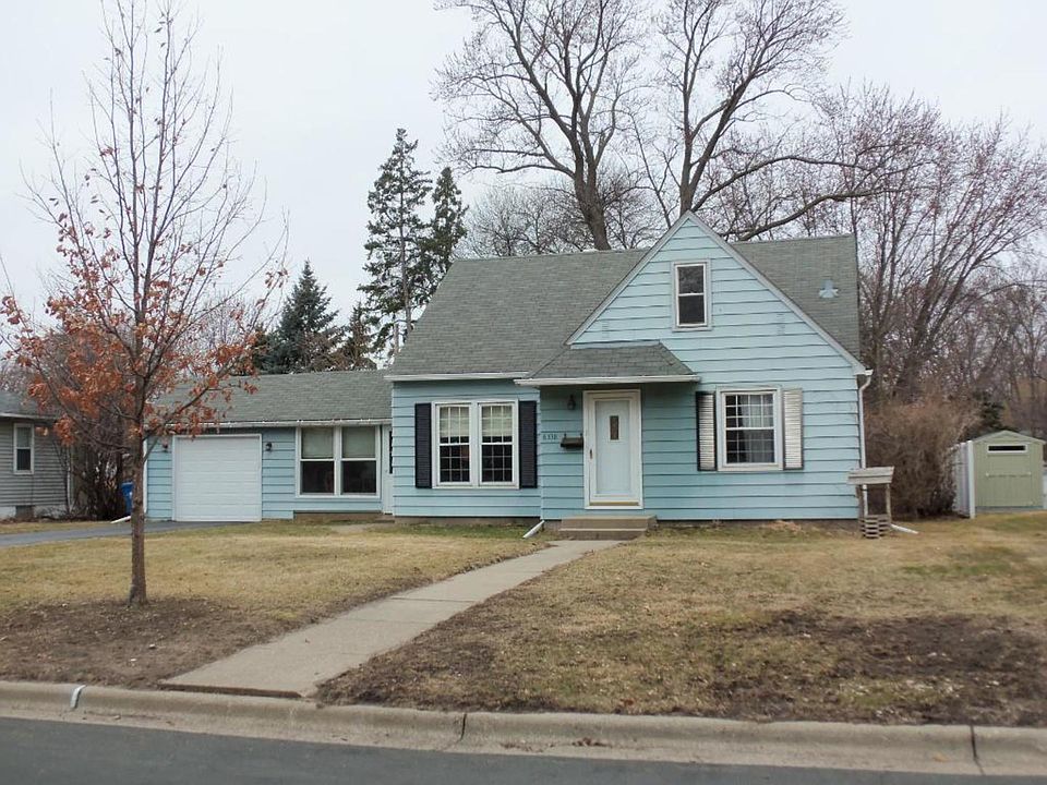 2nd image of 6338 2nd Ave S