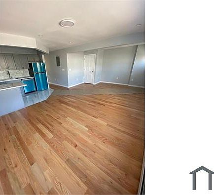 2nd image of 161 Baisley Ave #1