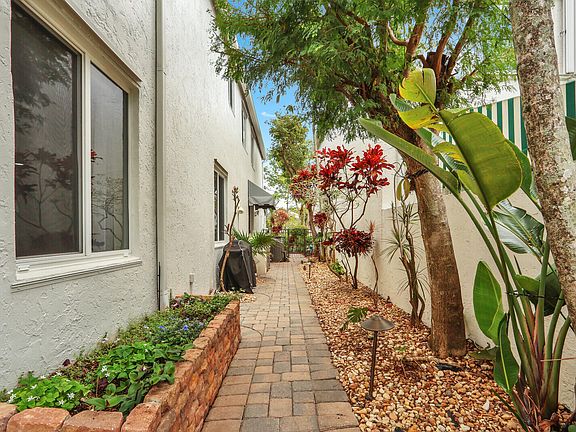 3rd image of 2063 Cezanne Road