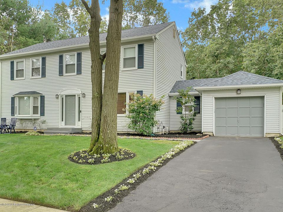 1st image of 138 Mountain View Dr