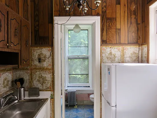 Rented by Space Real Estate | media 16