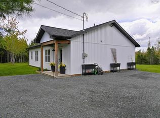 150 John Rieser Dr, Lunenburg, NS B4V 9E3