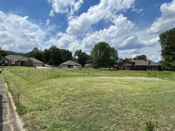 (undisclosed Address), Russellville, AR 72801