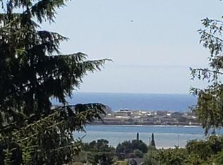 255 NE Hillside Dr, Waldport, OR