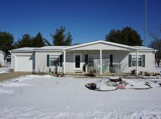 455 Diana St, Mitchell, IN 47446