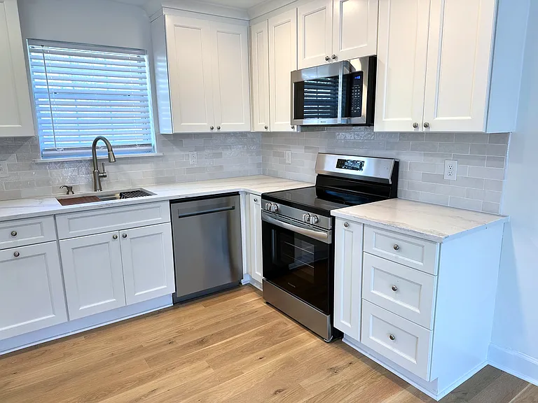 516 Arlington Dr #A5 — Photo 18