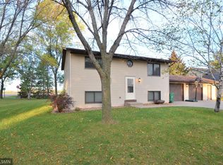 801 N Estates Ave, Litchfield, MN 55355