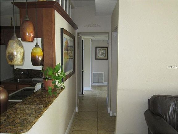 5th image of 6005 N Cameron Ave