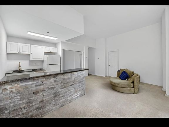 2nd image of 3309 Villa At The Woods #3309