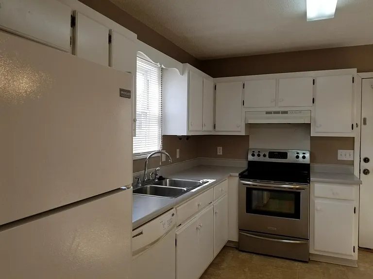 305 Pope Field Rd #A — Photo 11