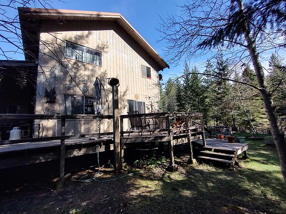 3rd image of 2800 Low Divide Rd