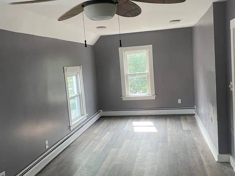 320 Cottage St #2 — Photo 2