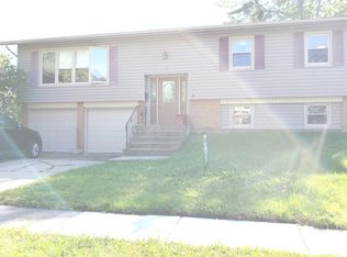 6031 El Morro Ln, Oak Forest, IL
