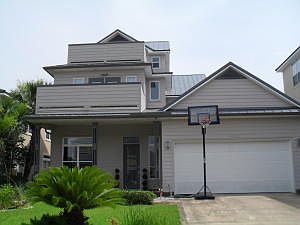1st image of 2402 Palm Harbor Dr