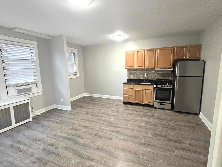 435 16th St SE — Photo 20