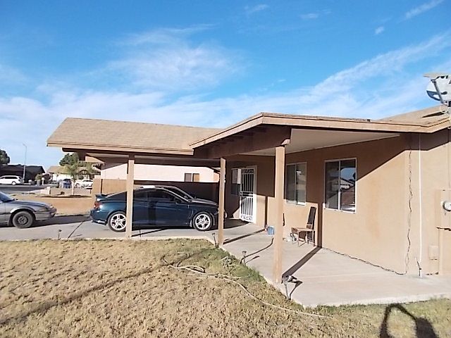 2nd image of 4866 W 21st Pl