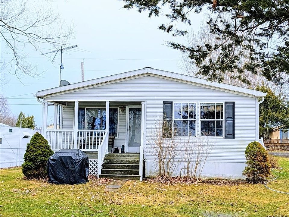 1st image of 6561 Failing Shores Ln