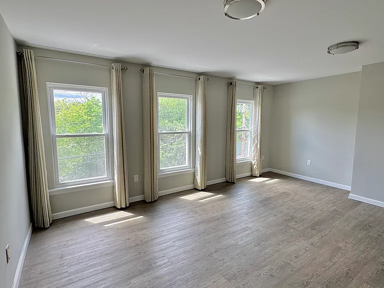218 Water St #5 — Photo 6