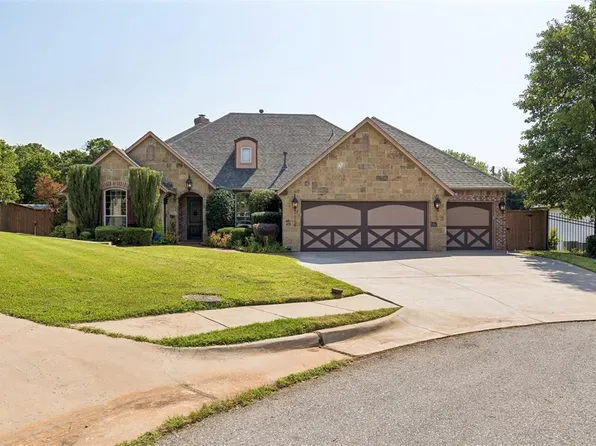 1401 Canyon Bridge Ln, Edmond, OK 73034