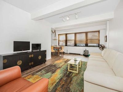 18-35 Corporal Kennedy #L1, Bayside, NY, 11360