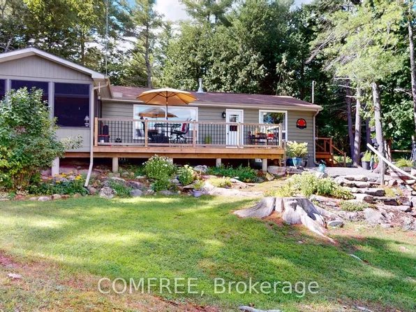 1005 Hoyle Ln W, Central Frontenac, ON K0H 2B0