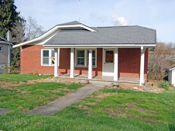 138 Birch St, Canton, NC 28716