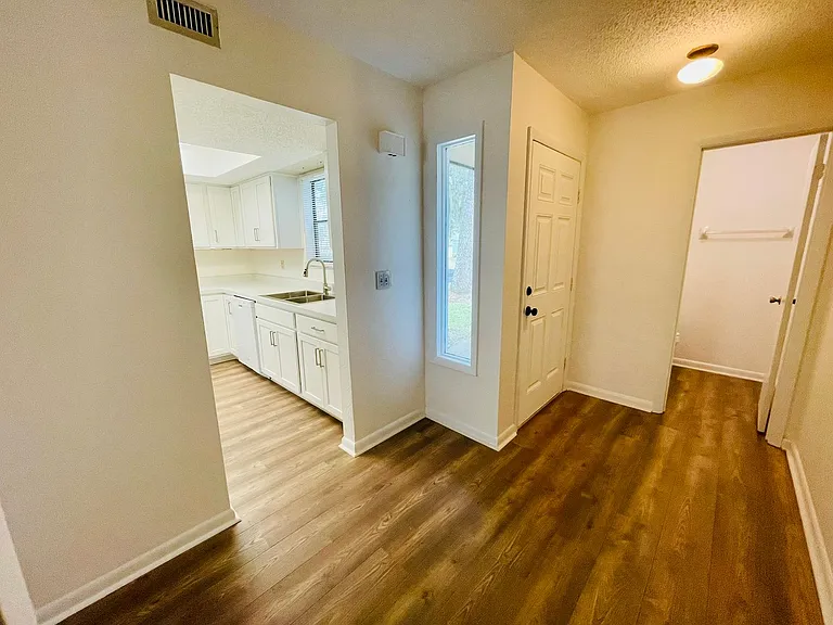 112 Tomoka Meadows Blvd — Photo 8