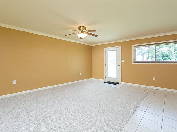 4th image of 710 Scenic Hwy APT 112