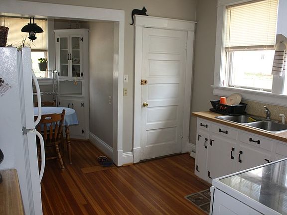 5th image of 310 Westover Blvd