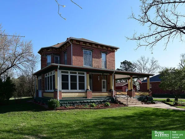 1212 M St, Geneva, NE 68361