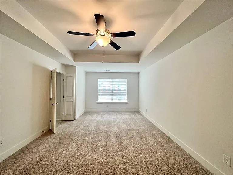 116 Auburn Gate Ln — Photo 12