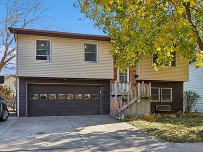 1242 Dover St, Iowa City, IA, 52240