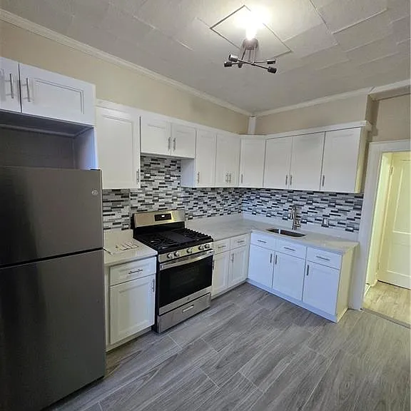 9136 Bedell Ln #2 — Photo 1