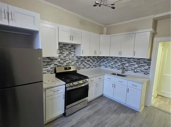 9136 Bedell Ln Floor 2, Brooklyn, NY 11236