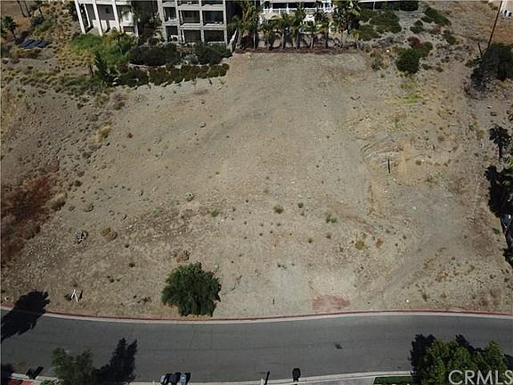 3rd image of 22343 San Joaquin Dr W