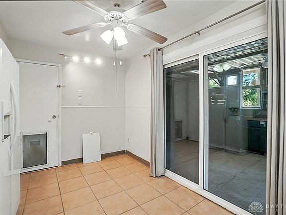 4th image of 3014 Wheatfield Dr